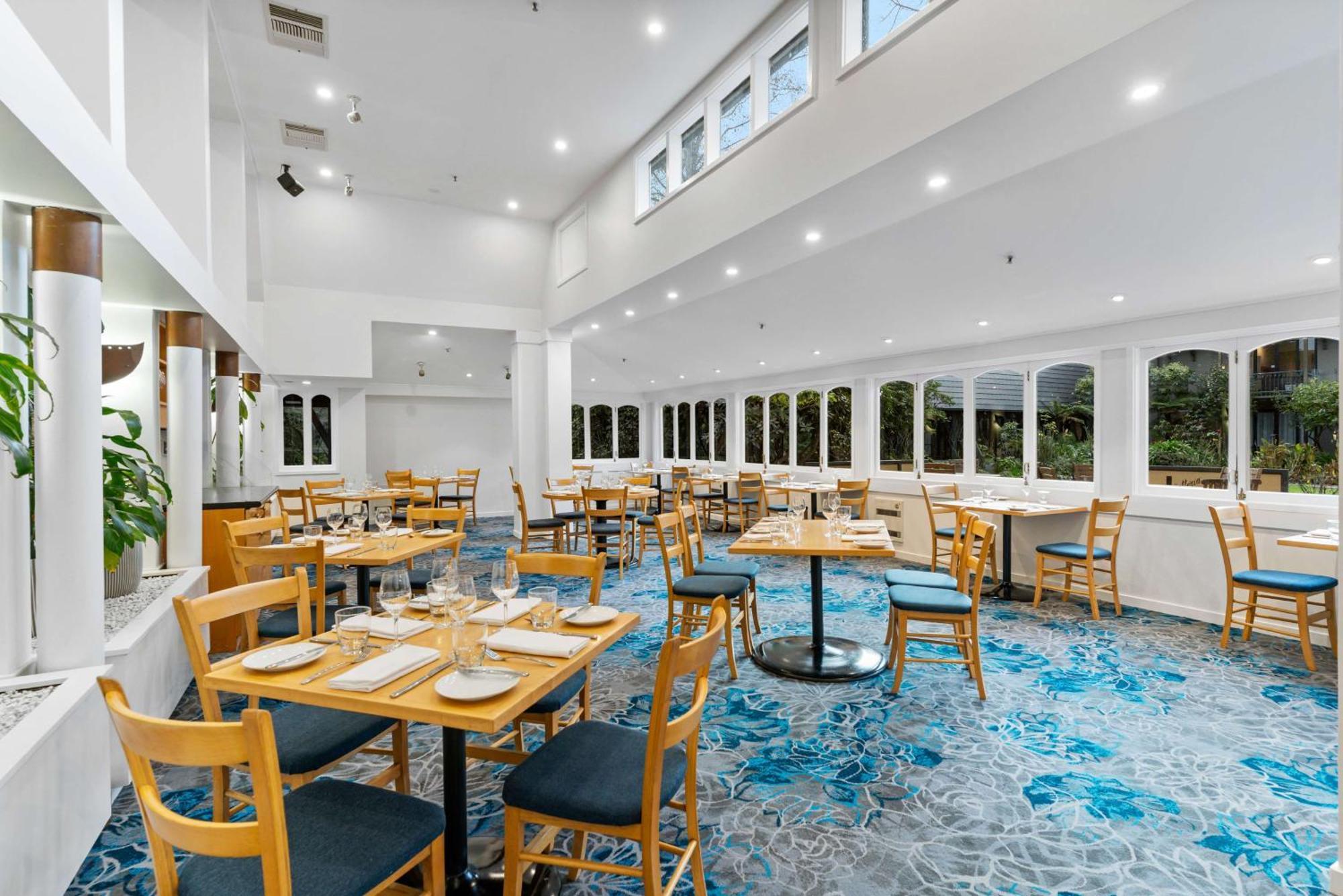 Chateau On The Park - Christchurch, A Doubletree By Hilton Exterior foto